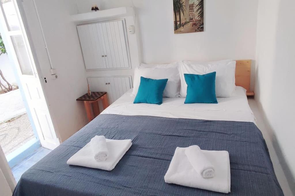 Town House With Rooftop Jacuzzi Rhodes City Екстериор снимка